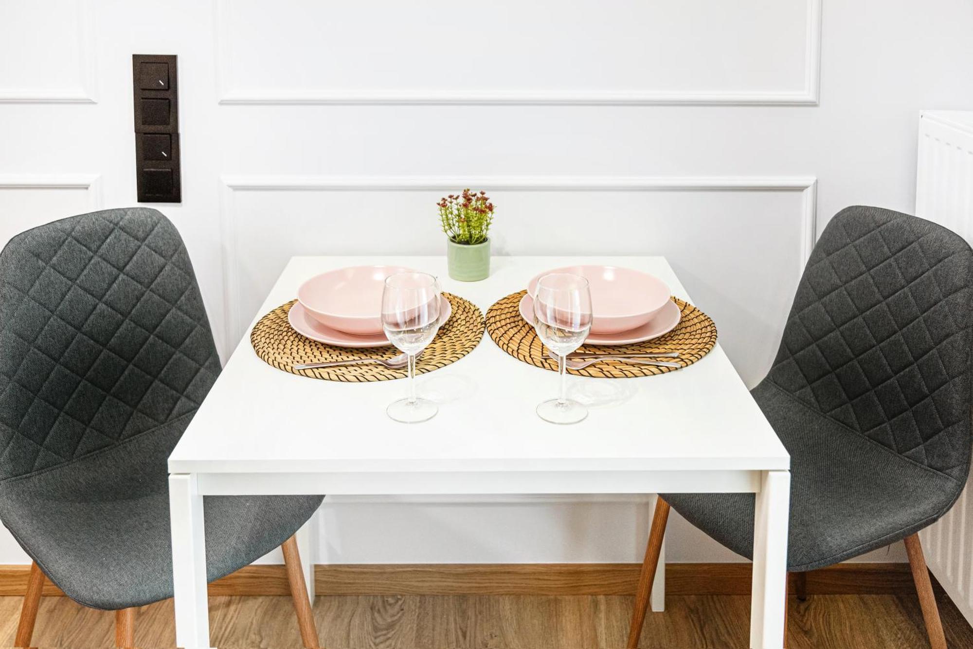Stylowe Apartamenty W Centrum Wrocław Zewnętrze zdjęcie